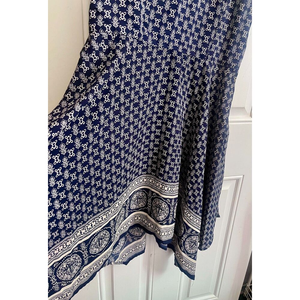 Xhiliration navy & white paisley bandana style sundress large - Picture 3 of 4